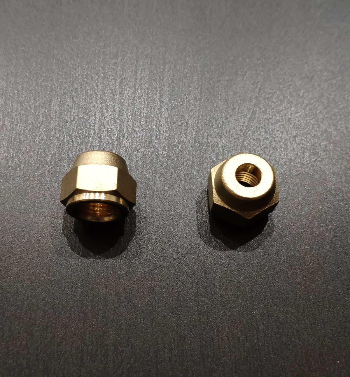 Kältemittelleitung Überwurfmuttern, Verbindungsnippel  1/4" + 3/8"